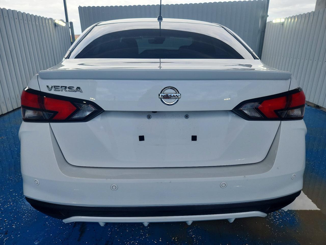 2020 Nissan Versa S - Фото 6