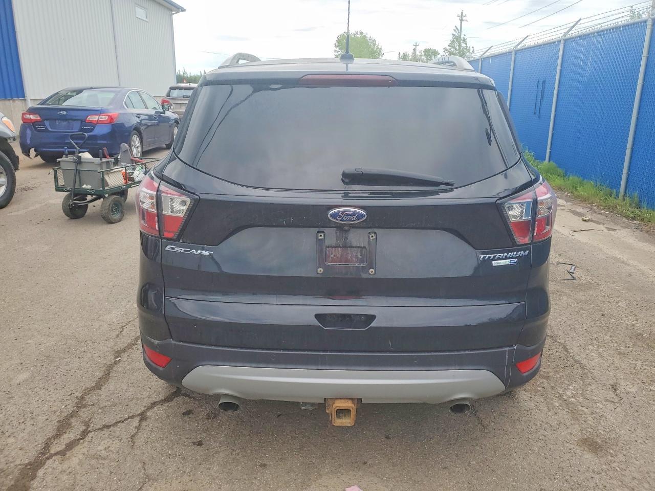 2017 Ford Escape Titanium - Фото 6