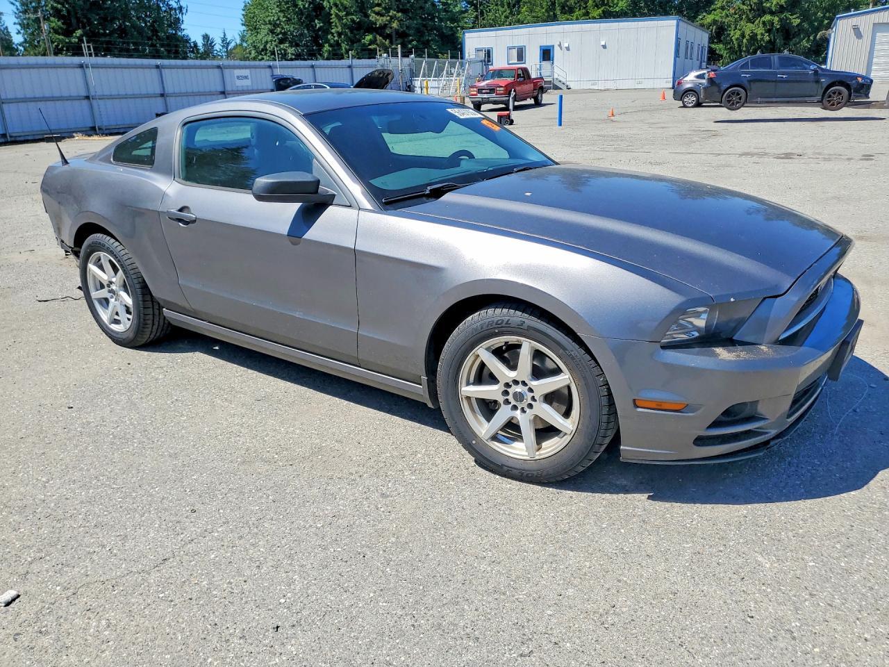 2014 Ford Mustang - Фото 4