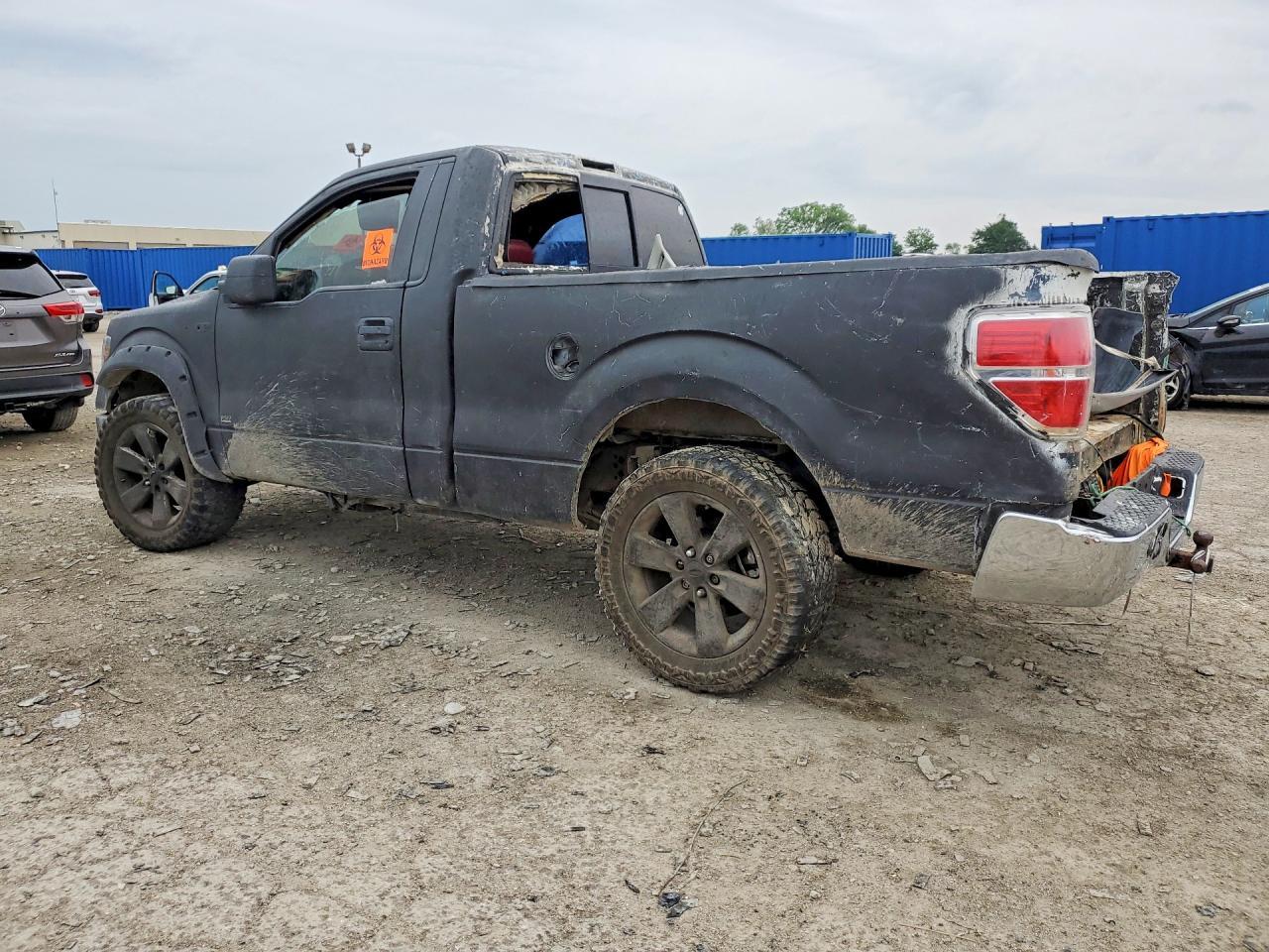 2014 Ford F150 - Image 2