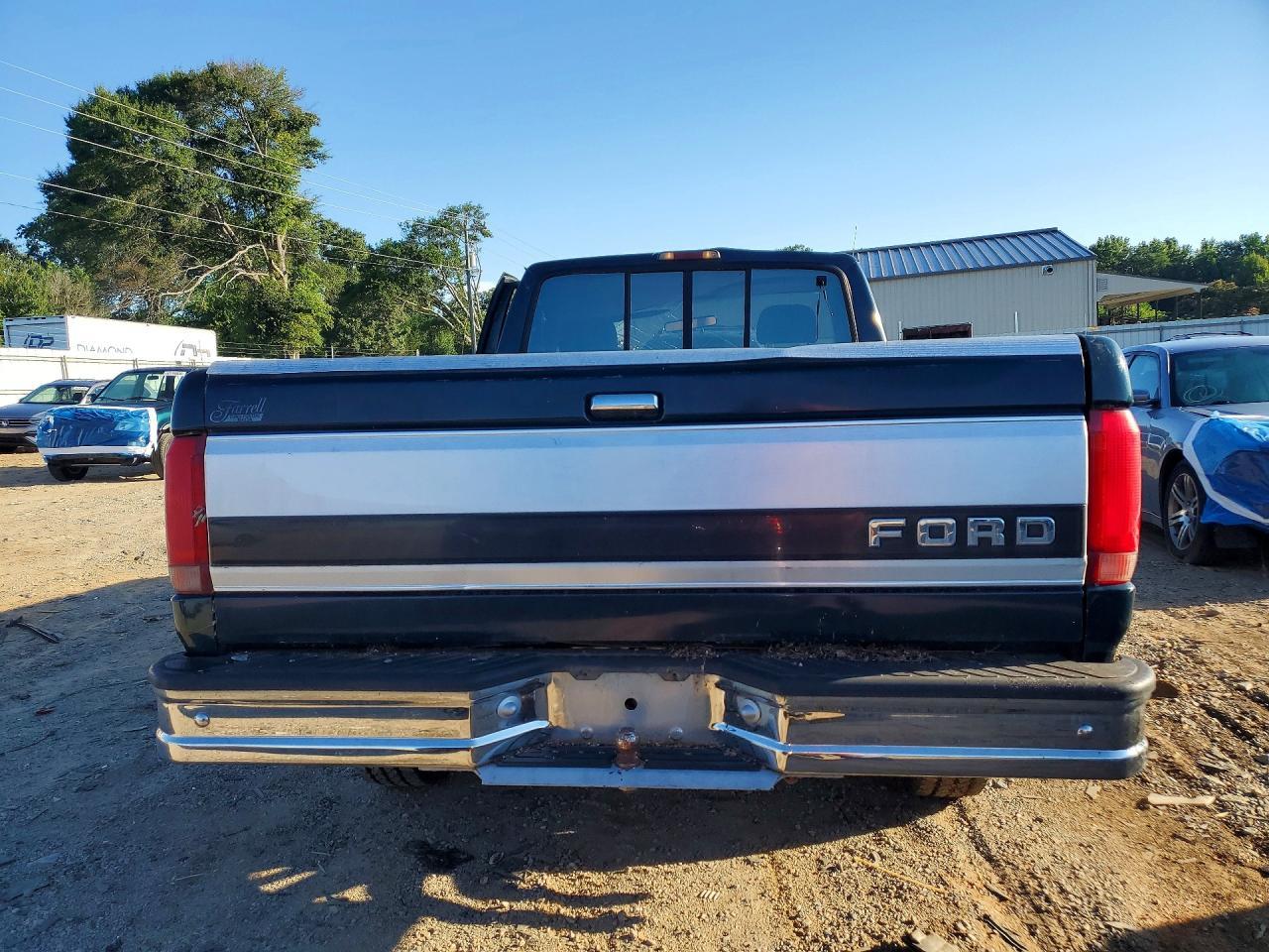 1995 Ford F250 - Image 6