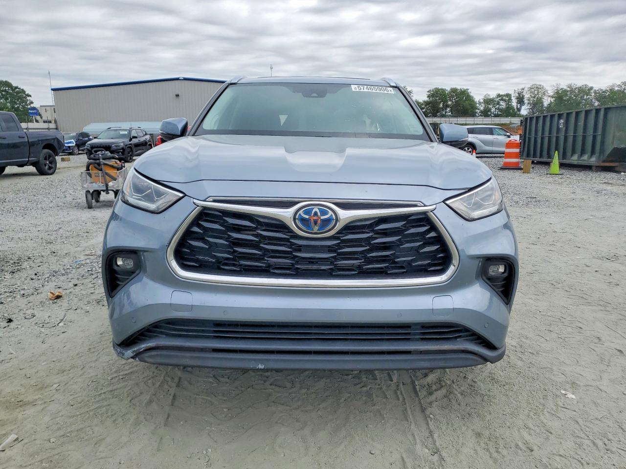 2021 Toyota Highlander Hybrid Limited - Фото 5