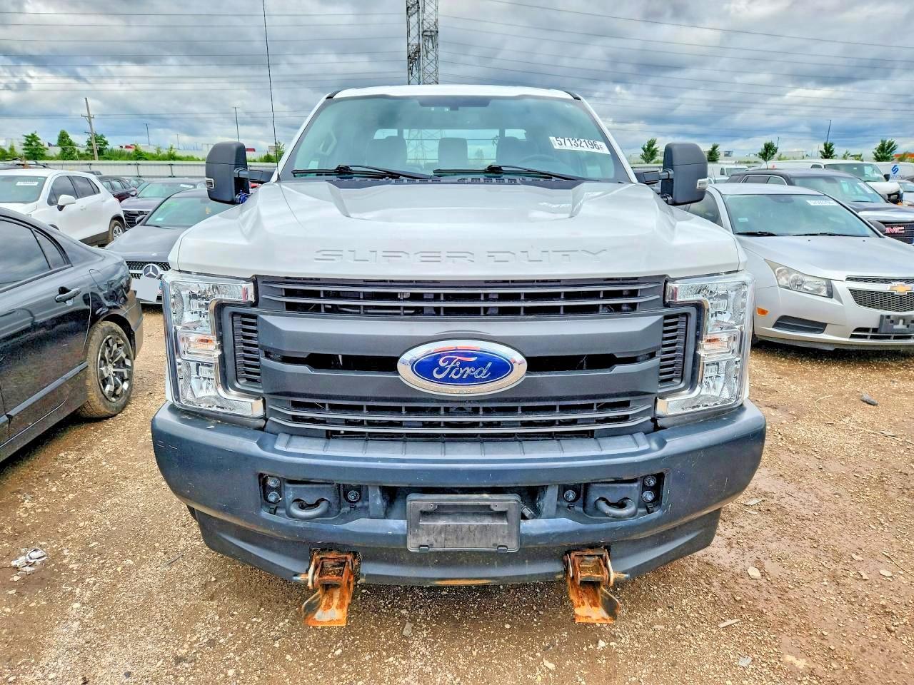 2019 Ford F250 Super Duty - Фото 5