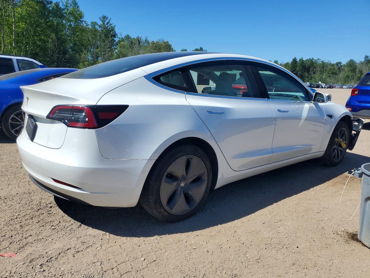 2019 Tesla Model 3 - Фото 3