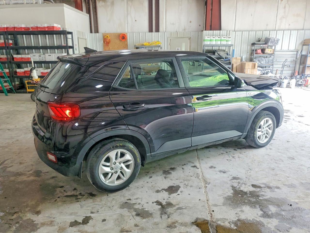 2022 Hyundai Venue Se - Фото 3