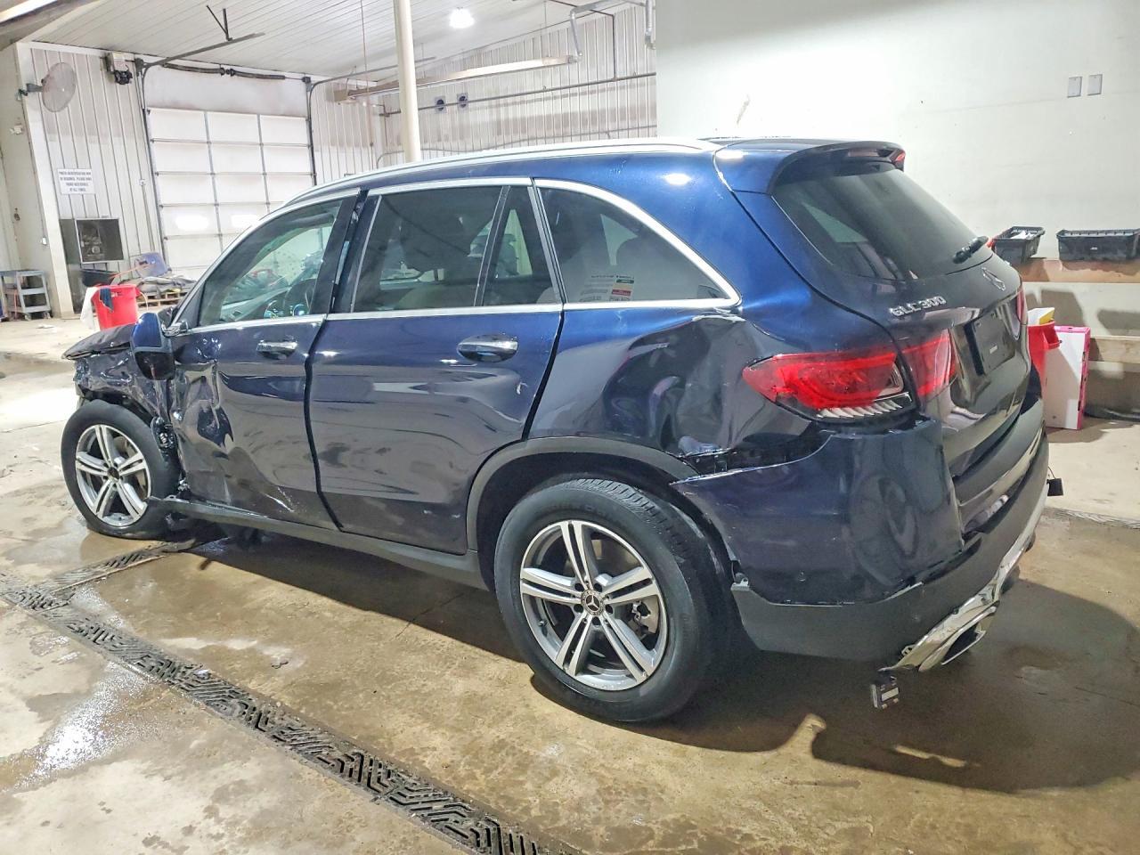 2021 Mercedes-Benz Glc 300 4Matic - Image 2