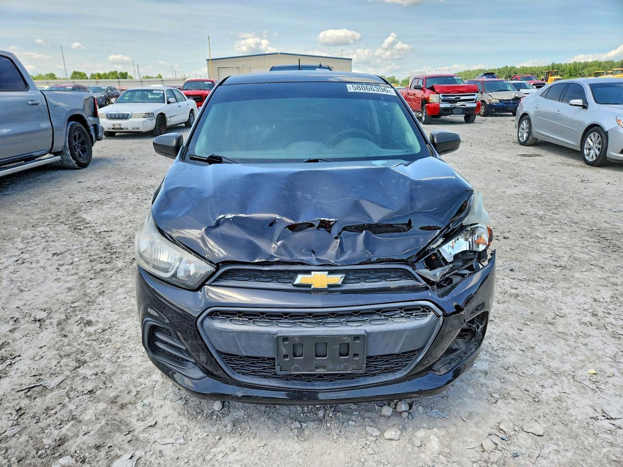 2017 Chevrolet Spark Ls - Фото 5