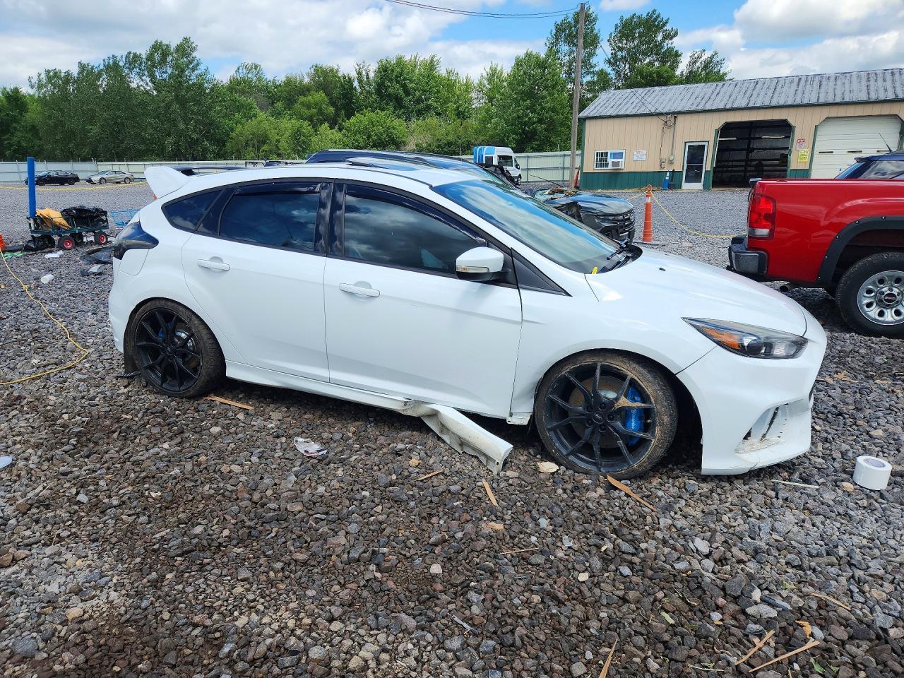 2017 Ford Focus Rs - Image 4