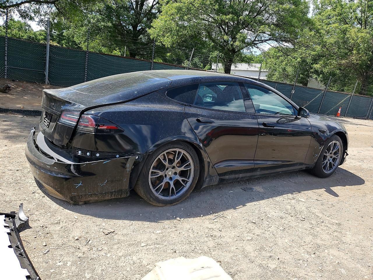 2022 Tesla Model S - Фото 3