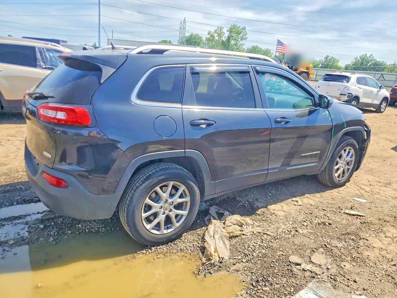 2014 Jeep Cherokee Latitude - Фото 3