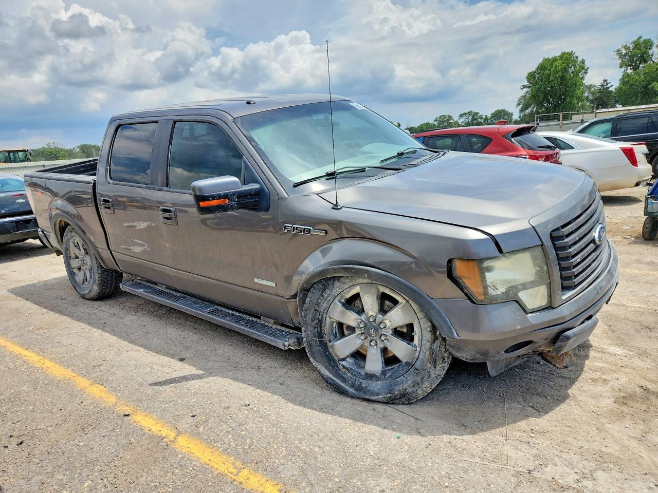 2011 Ford F150 Supercrew - Image 4