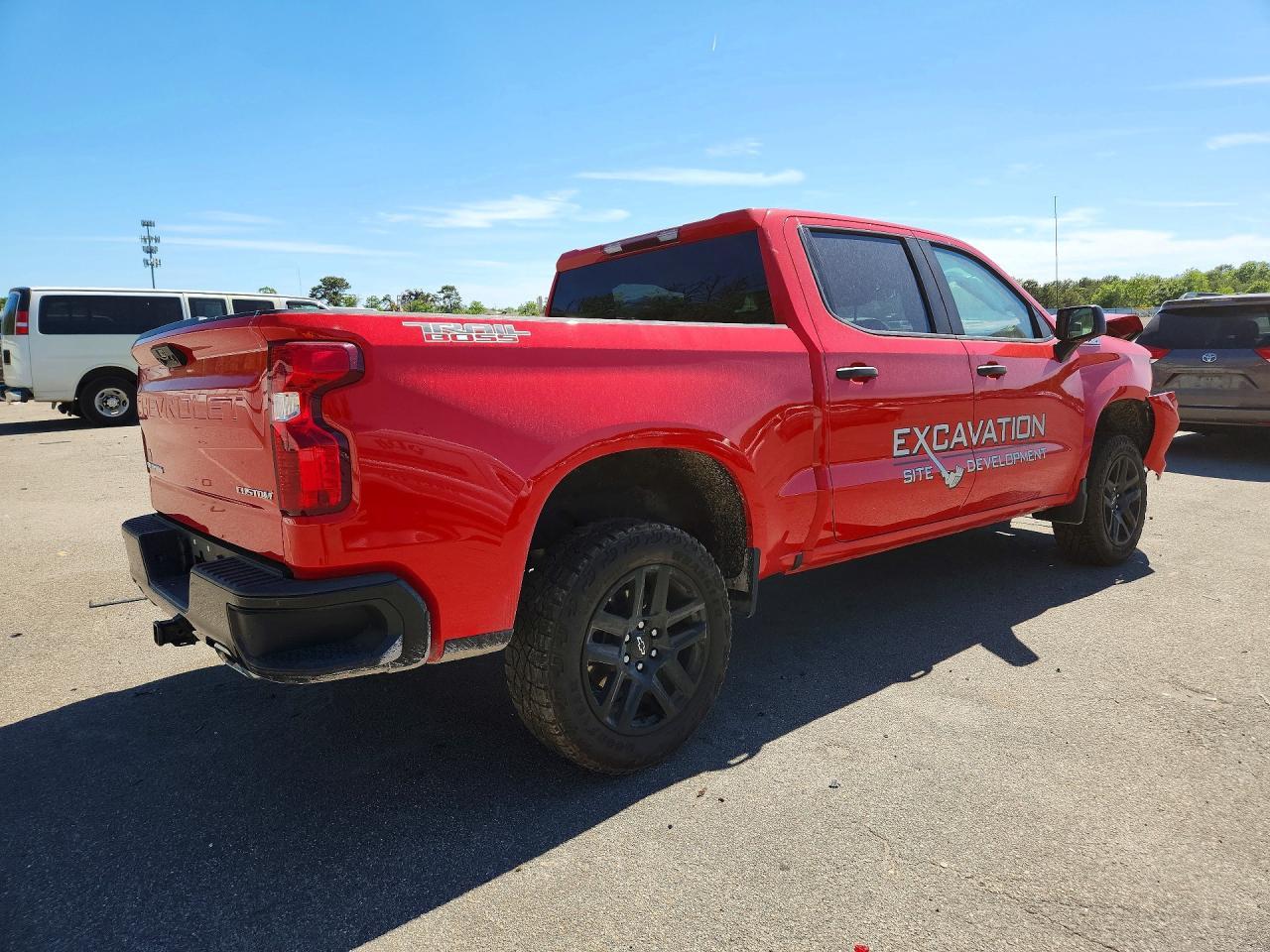 2024 Chevrolet Silverado K1500 Trail Boss Custom - Фото 3