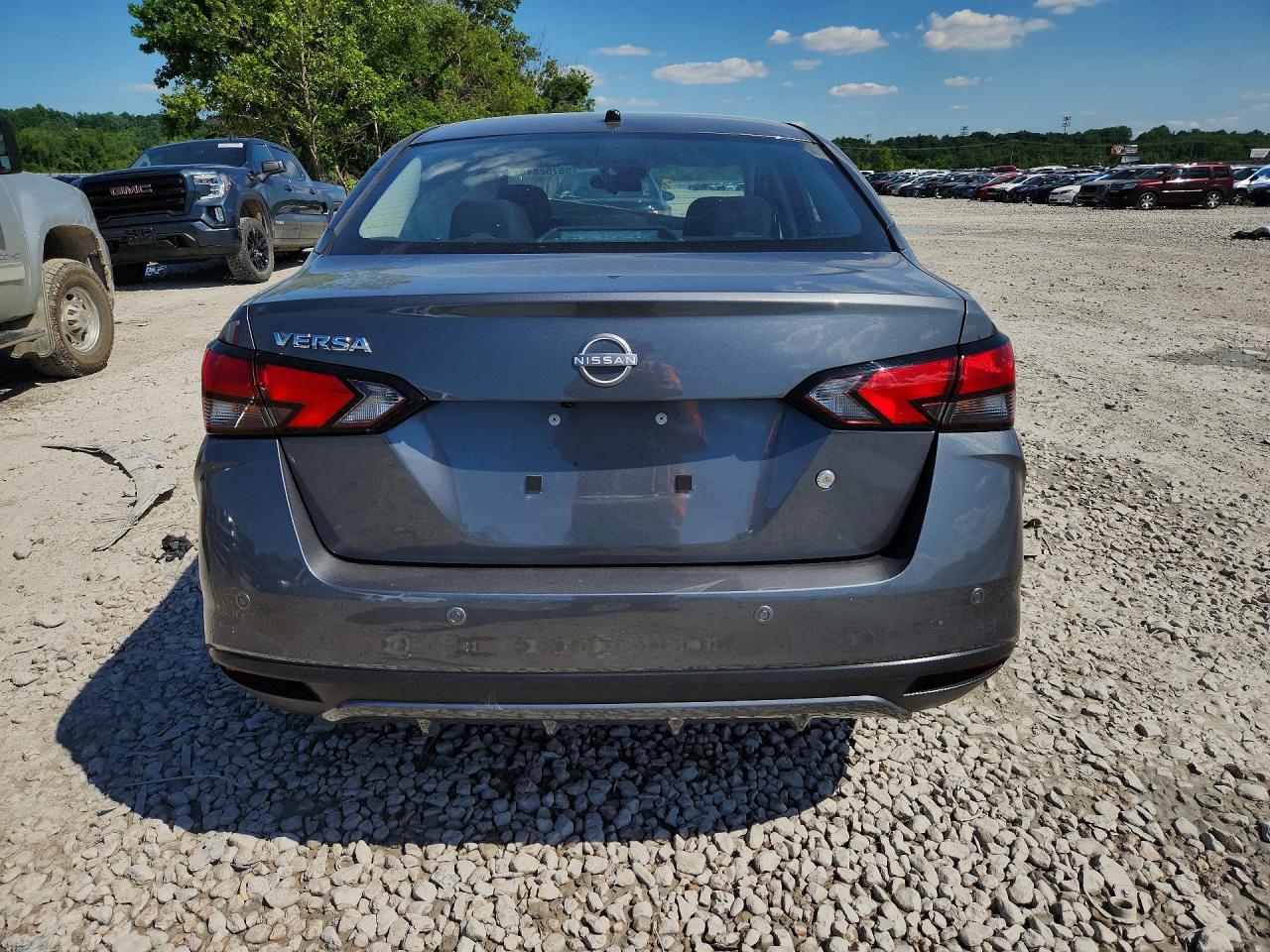 2025 Nissan Versa S - Фото 6