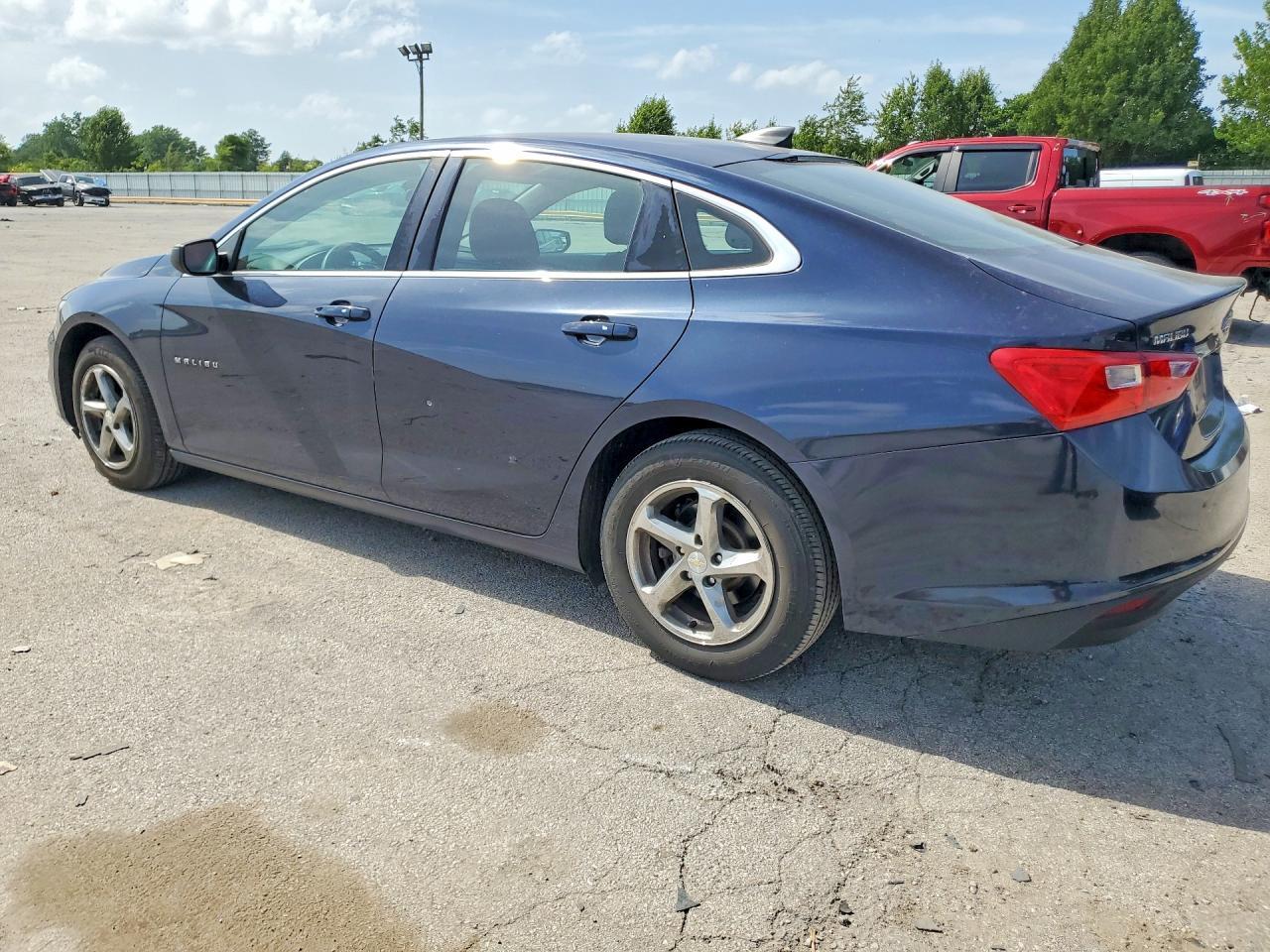 2017 Chevrolet Malibu Ls - Image 2