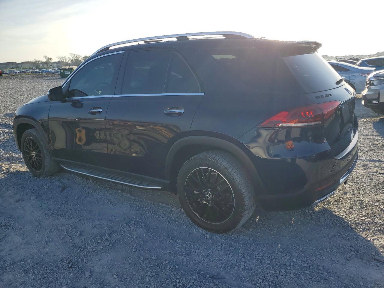 2020 Mercedes-Benz Gle 350 4Matic - Фото 2