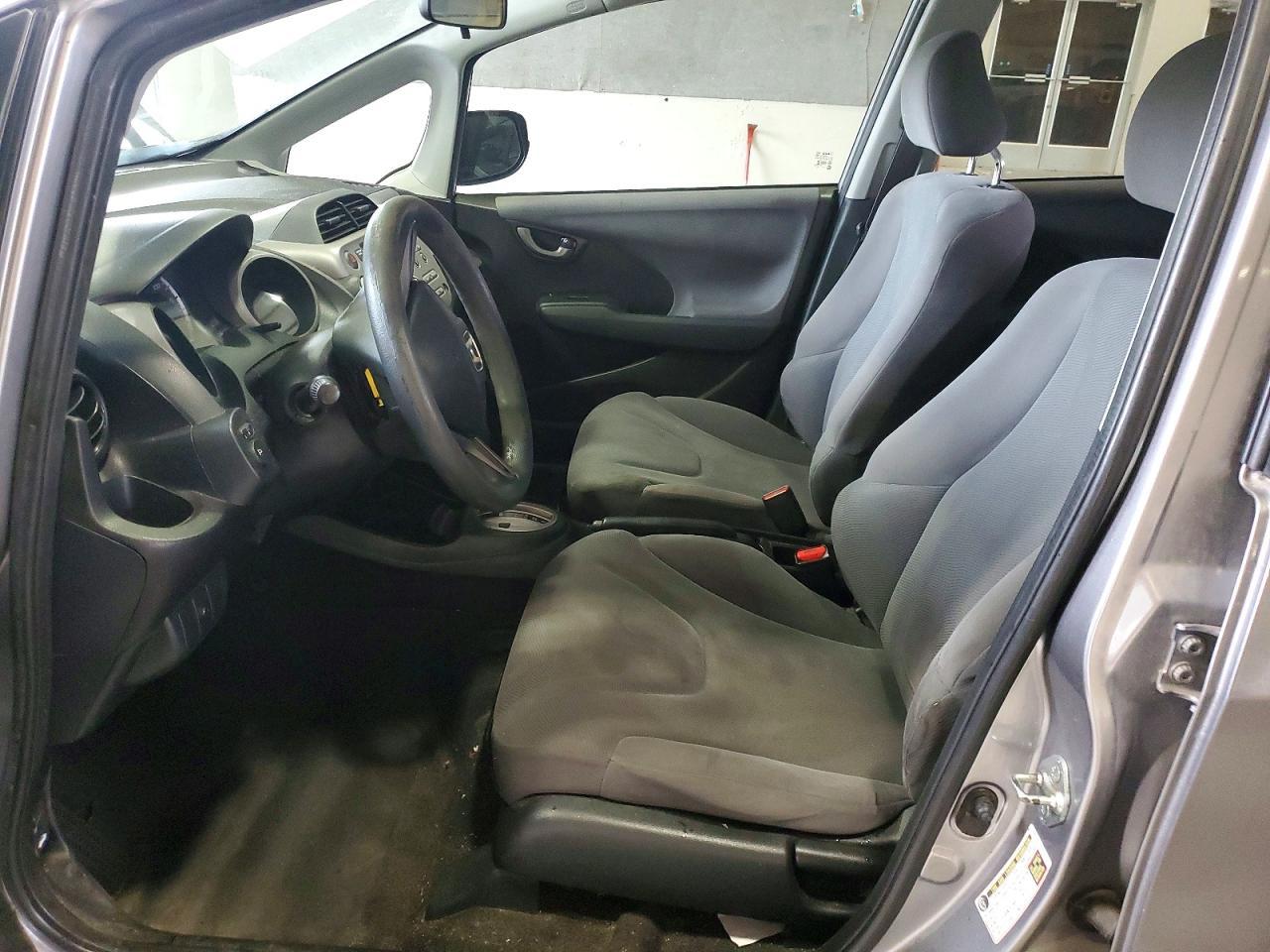 2010 Honda Fit - Фото 7