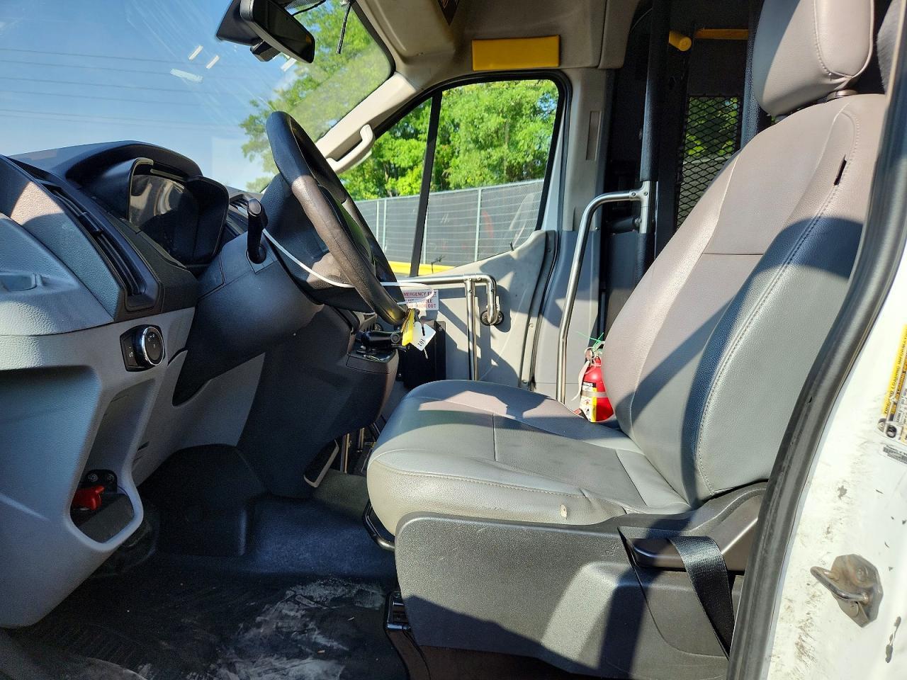 2017 Ford Transit T-350 Handicap Accessible Passe - Image 7