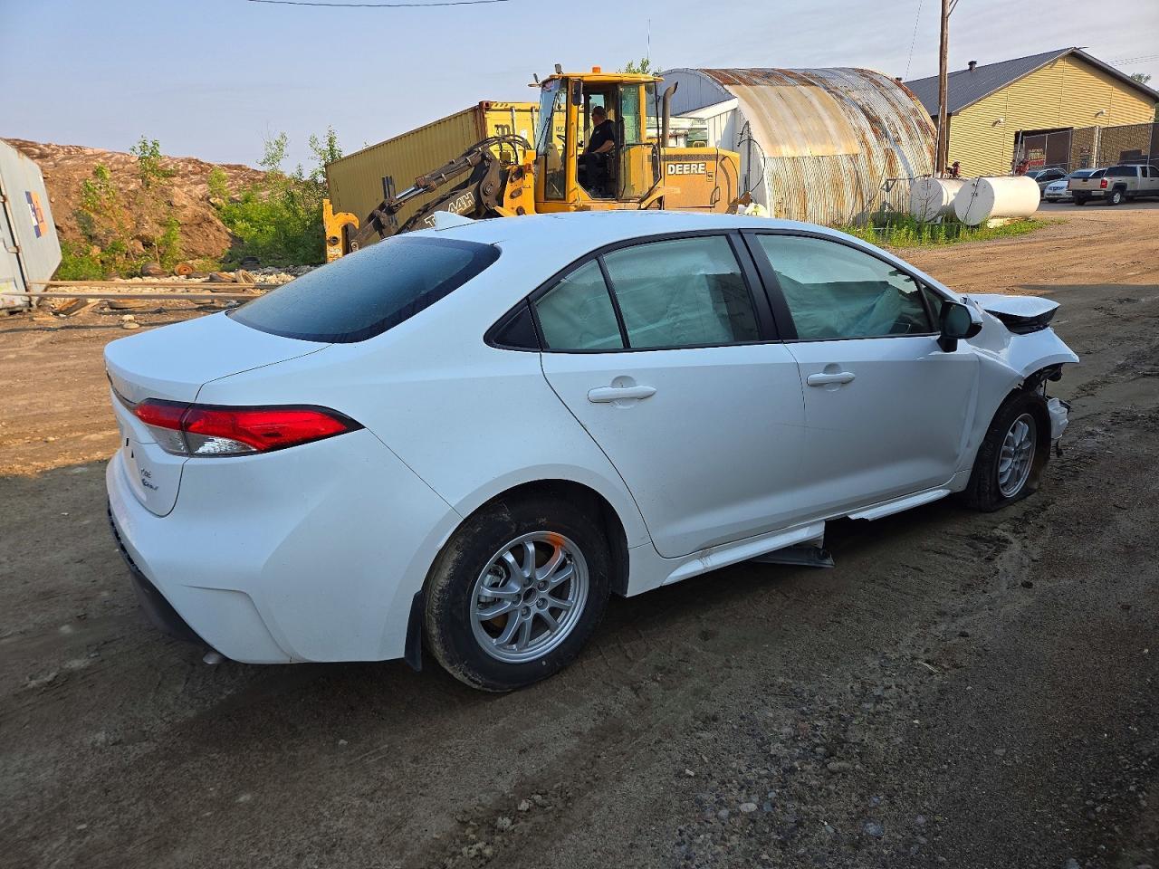 2026 Toyota Corolla Hybrid Le - Фото 3