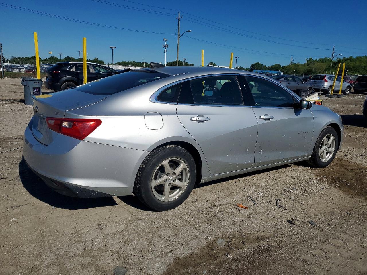 2016 Chevrolet Malibu Ls - Image 3
