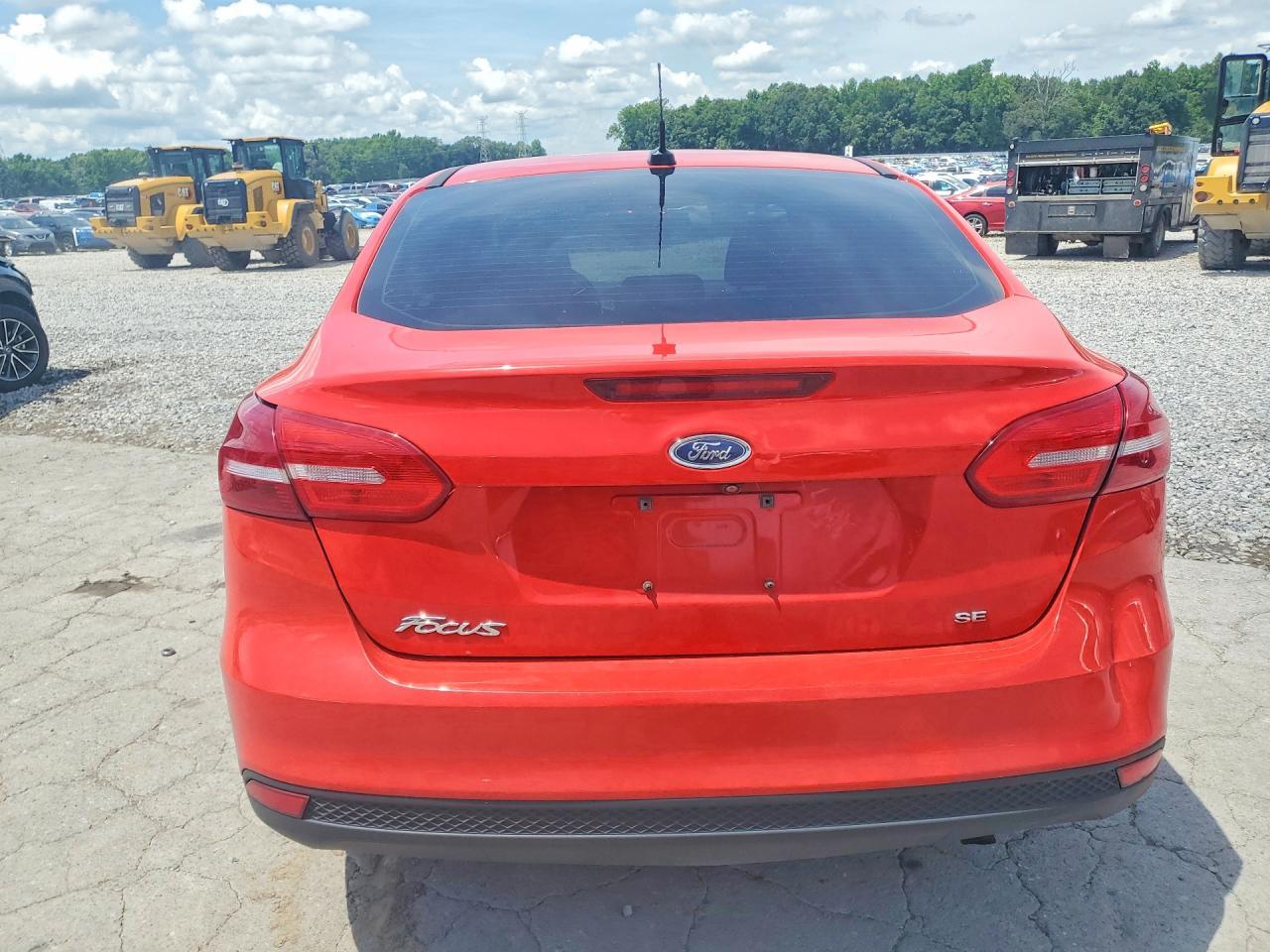 2015 Ford Focus Se - Фото 6