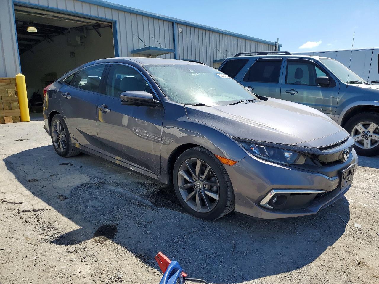 2019 Honda Civic Ex - Image 4
