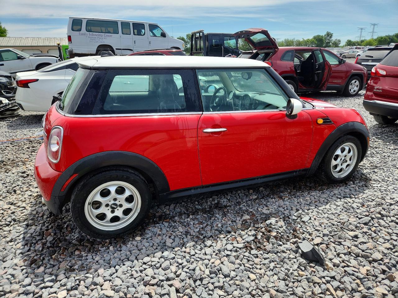 2013 Mini Cooper - Image 3