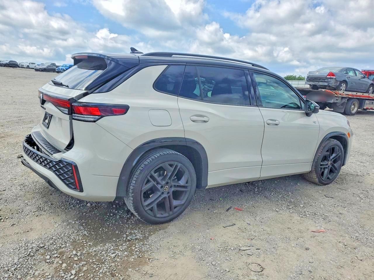 2026 Volkswagen Tiguan Se R-Line Black - Фото 3