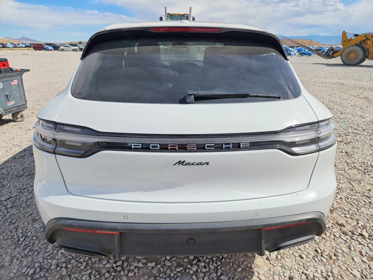2023 Porsche Macan Base - Image 6