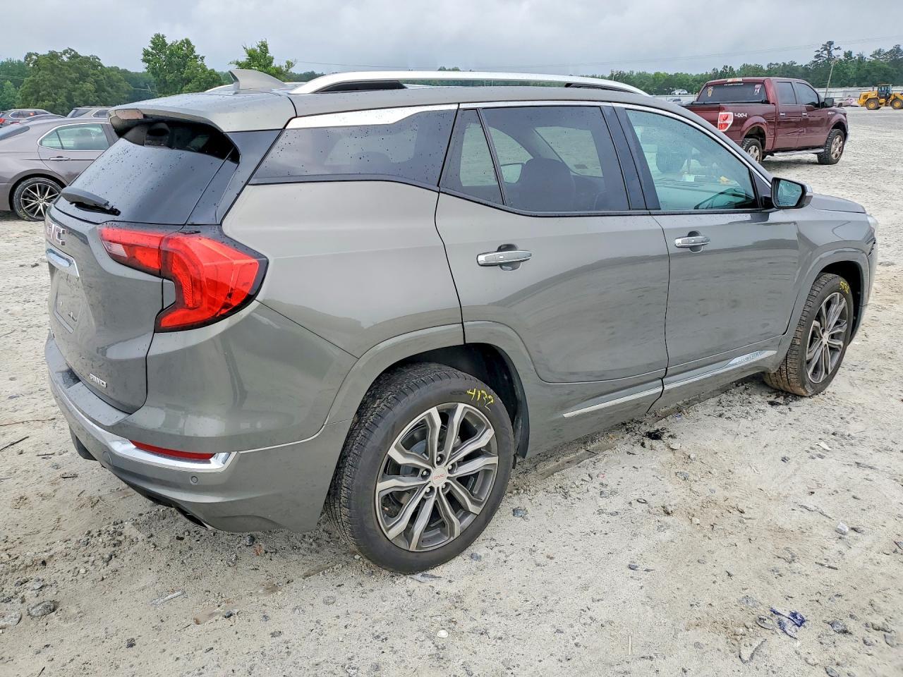 2018 GMC Terrain Denali - Фото 3