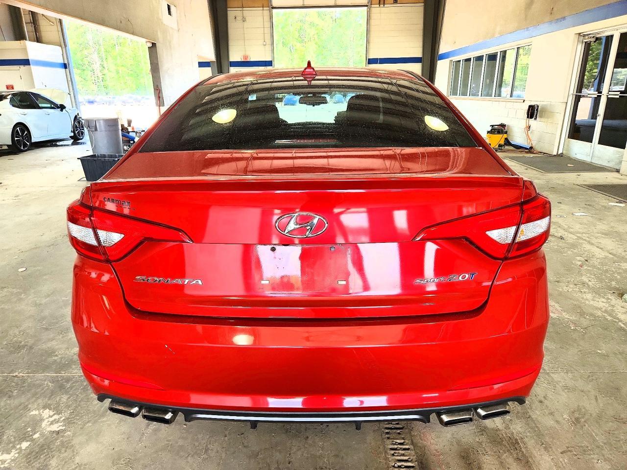 2017 Hyundai Sonata Sport 2.0T - Image 6
