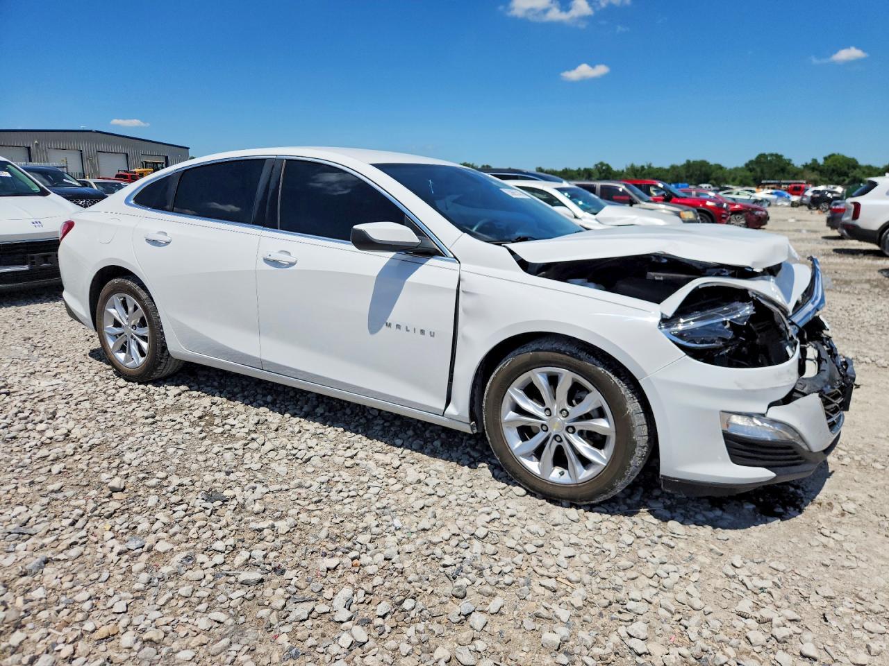 2019 Chevrolet Malibu Lt - Image 4