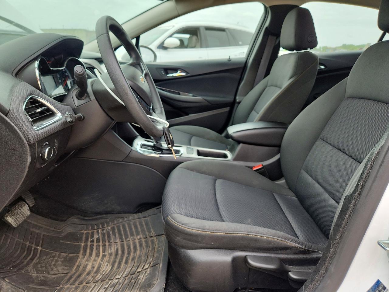 2016 Chevrolet Cruze Ls - Image 7
