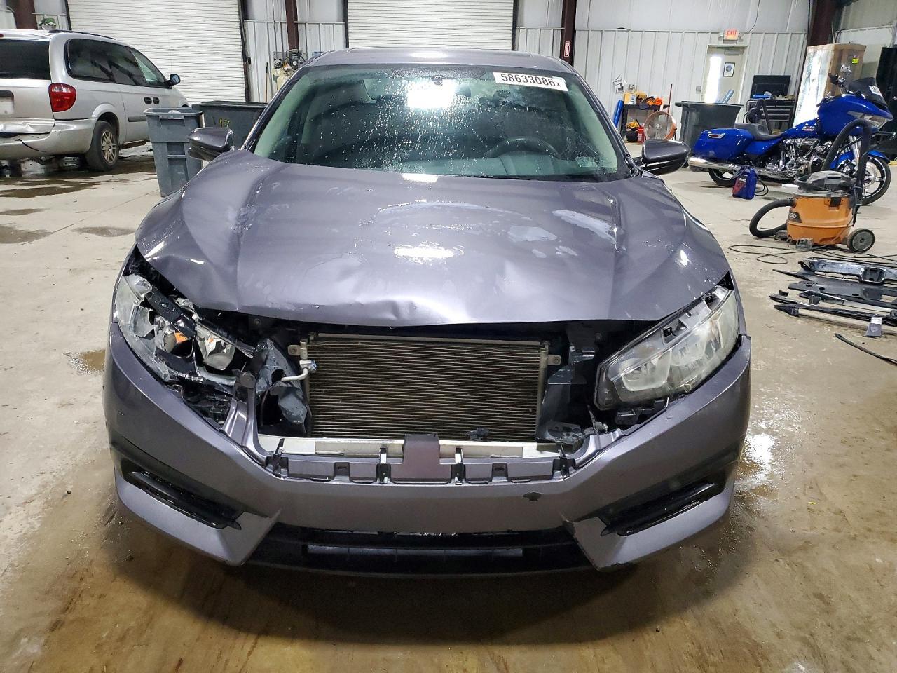 2017 Honda Civic Ex - Image 5