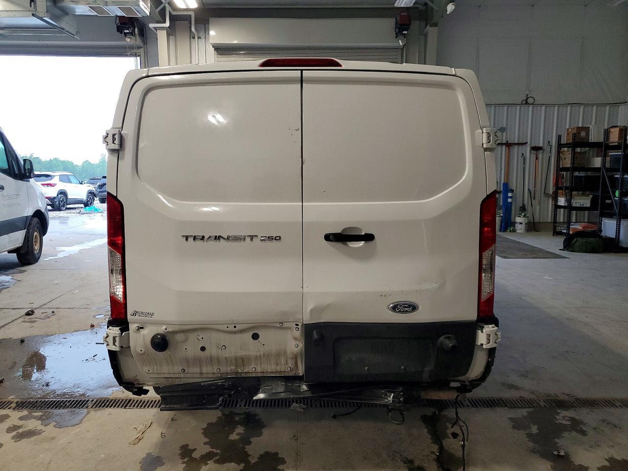 2024 Ford Transit T-250 - Image 6