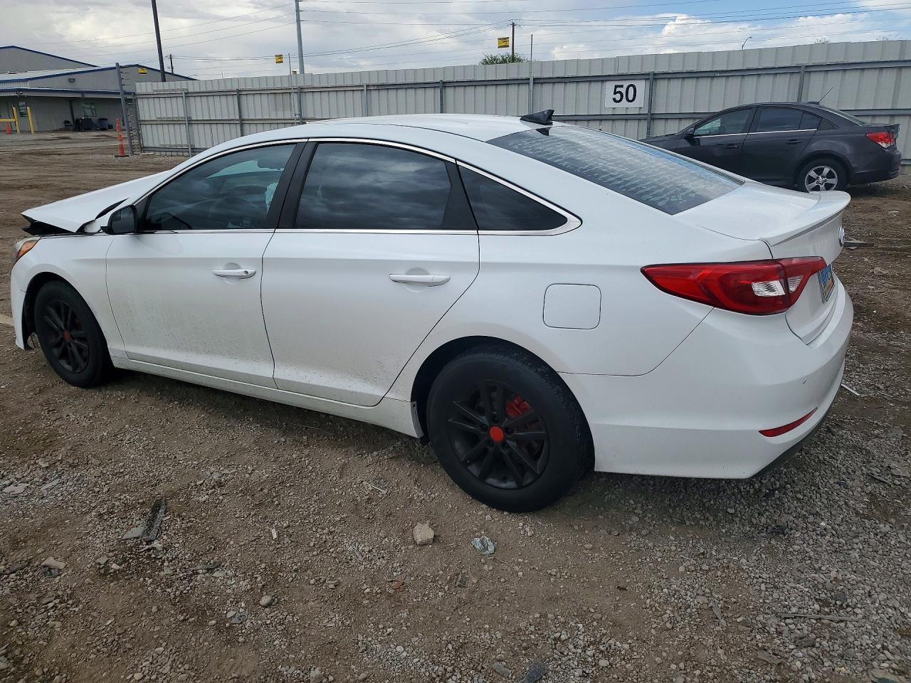 2017 Hyundai Sonata Se - Image 2