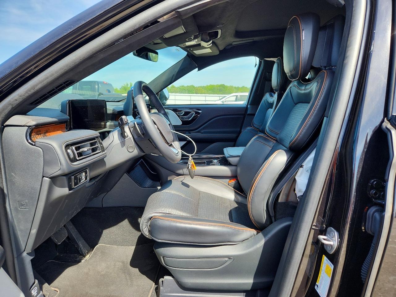 2025 Lincoln Aviator Black Label - Image 7