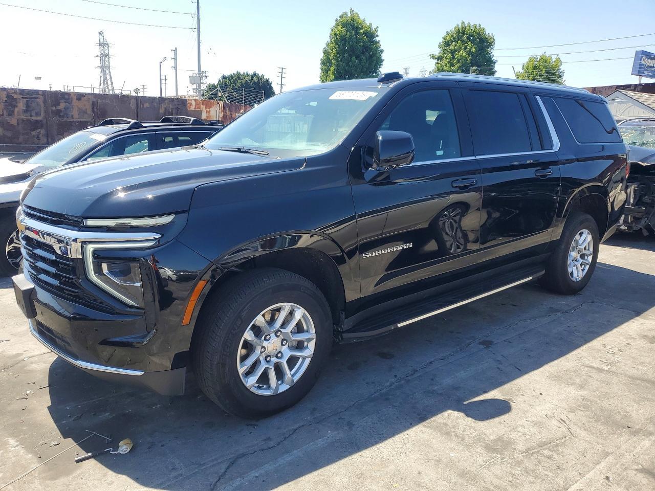 2025 Chevrolet Suburban C1500 Ls