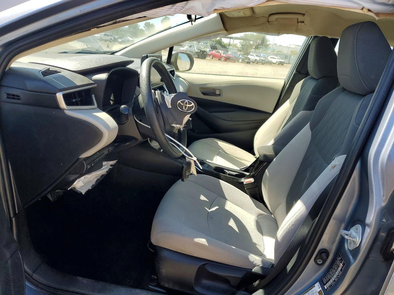 2022 Toyota Corolla Le - Image 7
