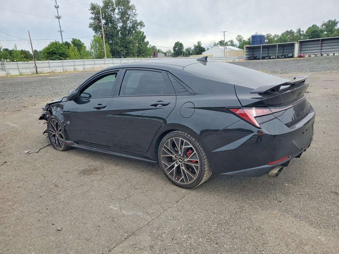 2022 Hyundai Elantra N Base - Image 2