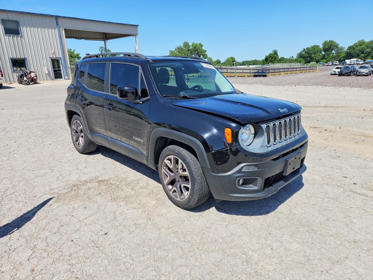 2015 Jeep Renegade Latitude - Image 4