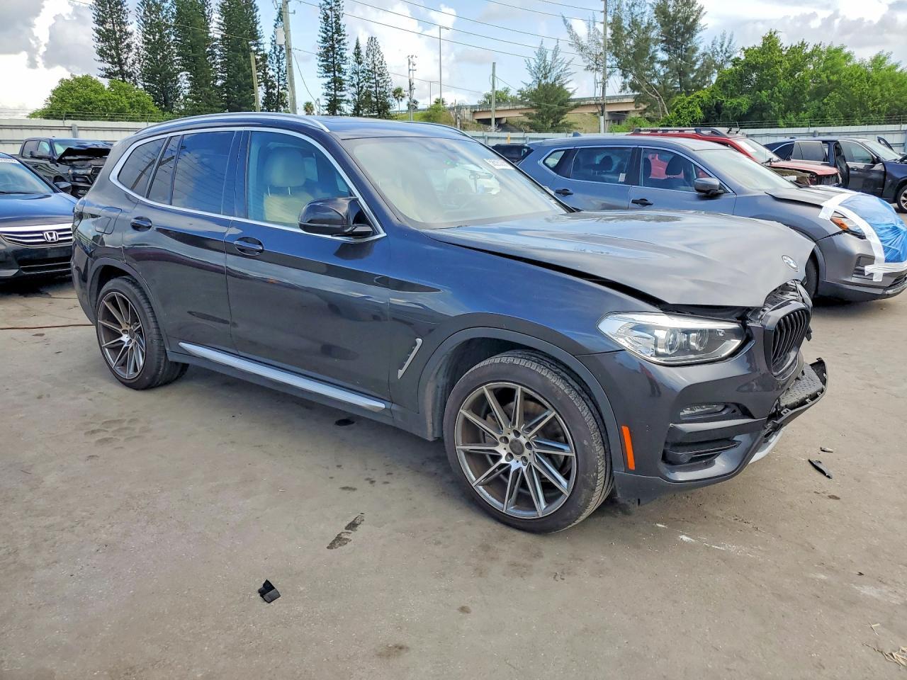 2021 BMW X3 Sdrive30I - Фото 4