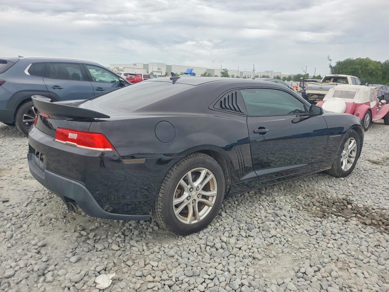 2014 Chevrolet Camaro Ls - Image 3