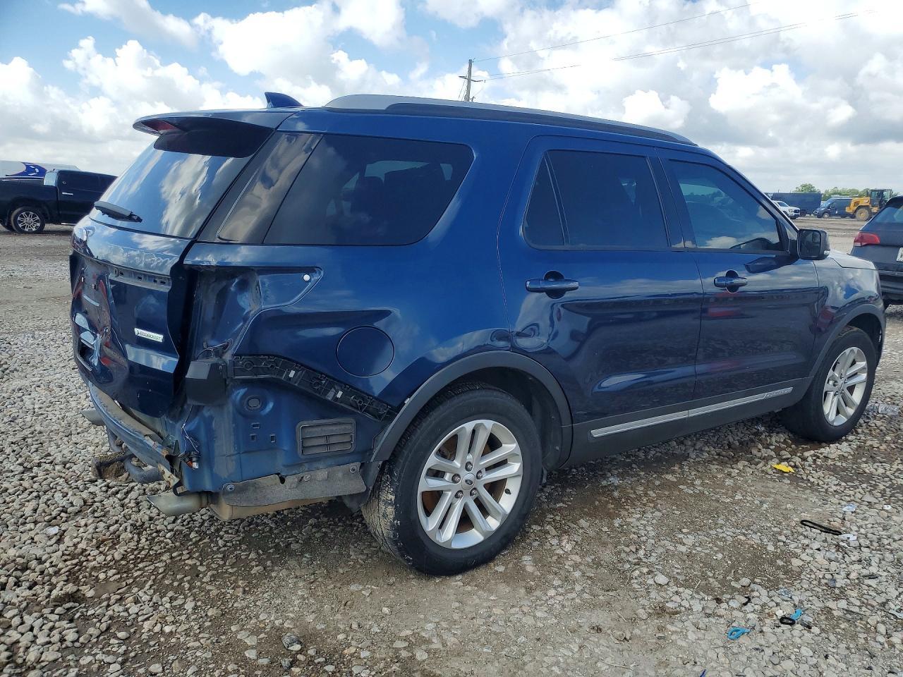 2016 Ford Explorer Xlt - Image 3