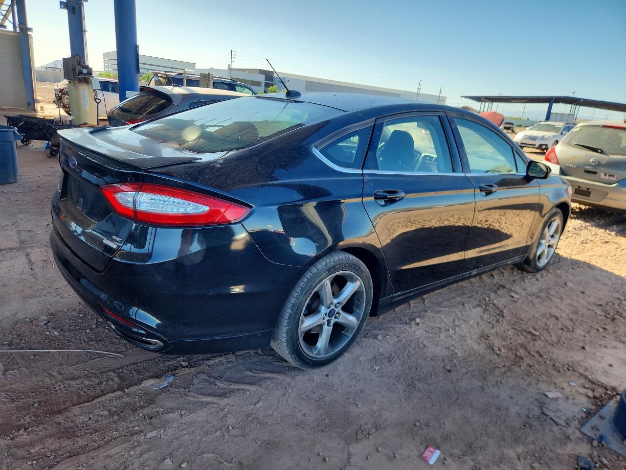 2016 Ford Fusion Se - Фото 3