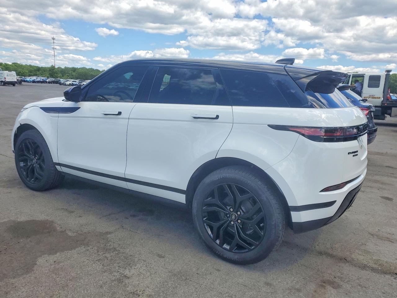 2020 Land Rover Range Rover Evoque Se - Image 2