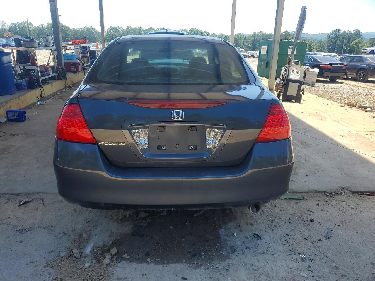2007 Honda Accord - Image 6