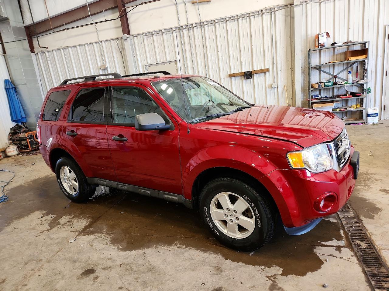 2010 Ford Escape Xlt - Image 4