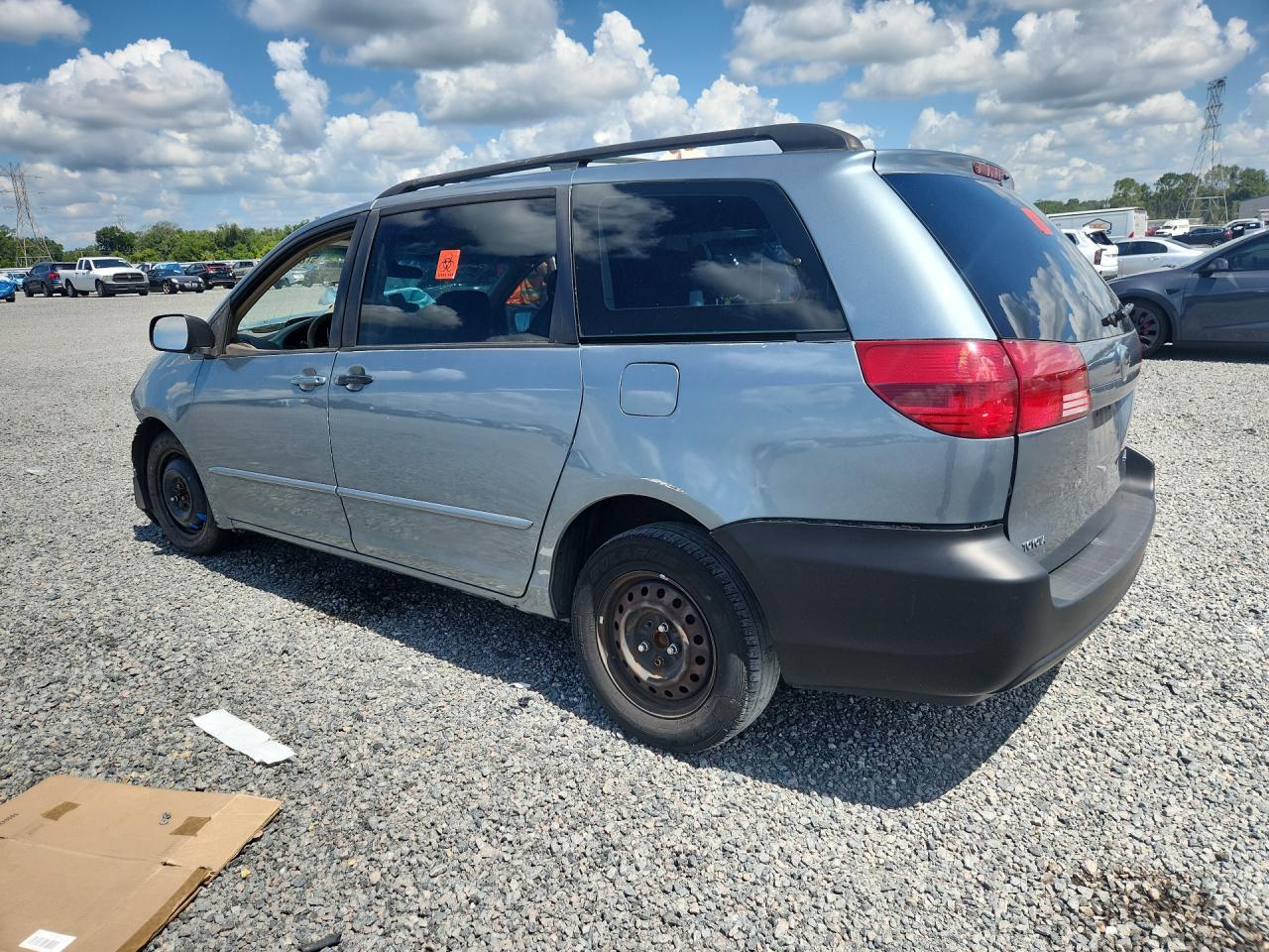 2004 Toyota Sienna Ce 8 Passenger - Фото 2