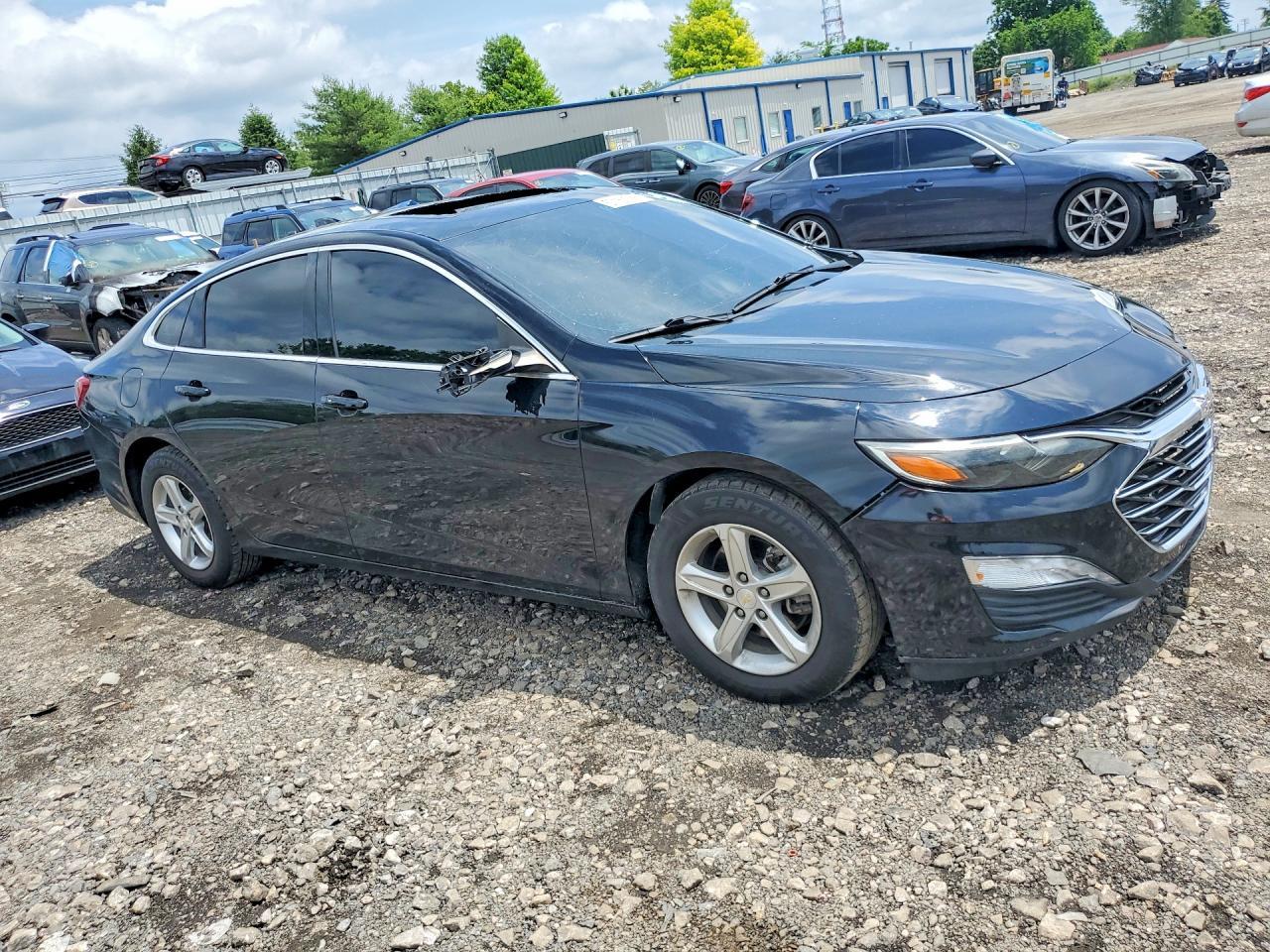 2022 Chevrolet Malibu Lt - Image 4