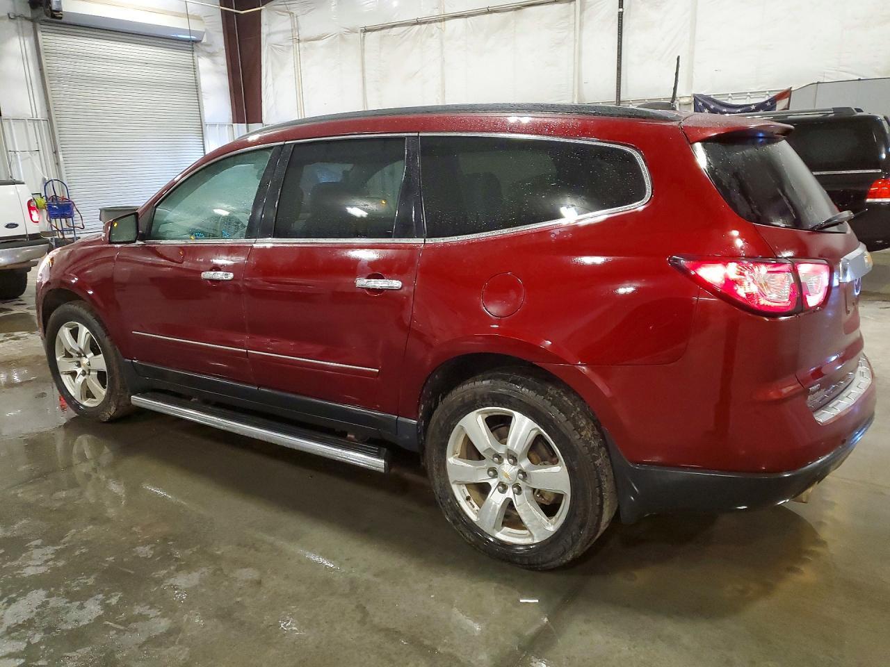 2016 Chevrolet Traverse Ltz - Image 2